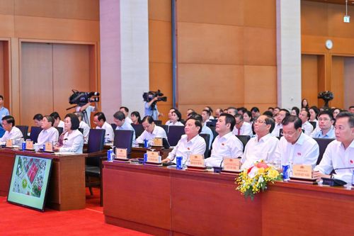 Đại biểu tham dự diễn đàn. Ảnh: QUANG PHÚC