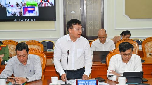  Đại diện Trường Đại học Bách khoa TPHCM phát biểu tại hội nghị 
