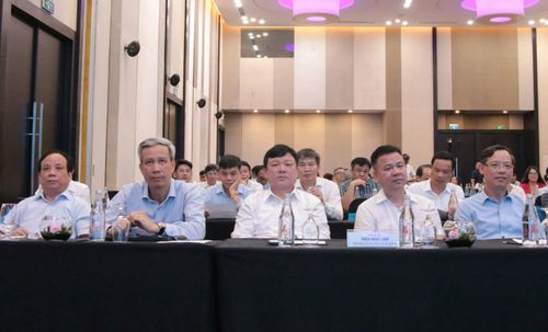 Hội nghị có sự tham dự của lãnh đạo các đơn vị trực thuộc Bộ GD&amp;ĐT.