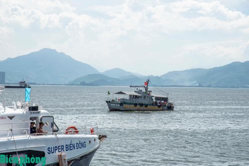 Tàu của Hải đội Biên phòng 2 tuần tra, bảo vệ an ninh trên biển. Ảnh: Lê Văn Chương