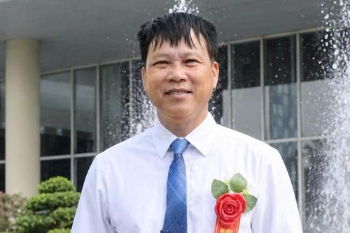 Ông Tô Đình Tiến, Phó Bí thư Chi bộ, Tổ trưởng Tổ dân phố Thiên Hương 6, phường Thiên Hương TP Hải Phòng.