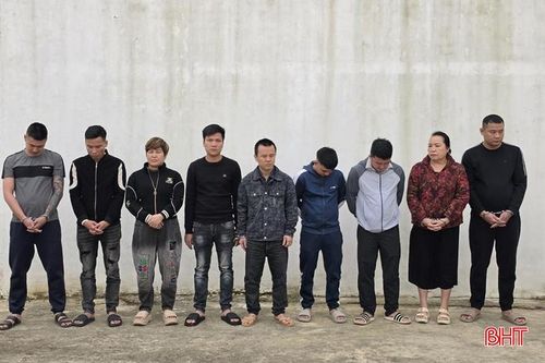 Các đối tượng bị bắt giữ.