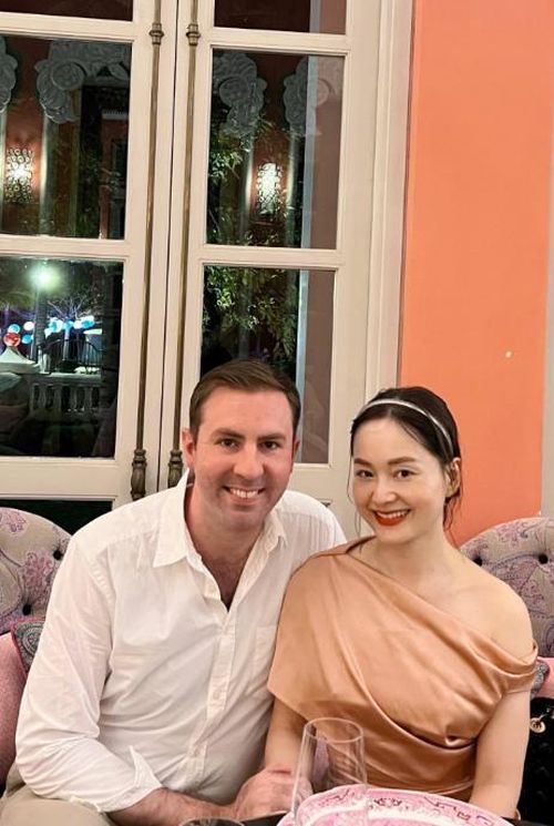 Lan Phương và chồng cũ David Duffy thời còn gắn bó. Ảnh: FBNV