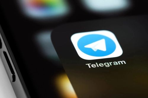 Nga đang gia tăng các biện pháp quản lý đối với Telegram. Các tòa án Nga đã nhiều lần xử phạt Telegram trong năm nay vì không xóa bỏ các nội dung bị cấm theo quy định. Ảnh: Türkiye Today.