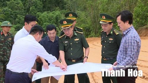 Ban Chỉ huy Phòng thủ dân sự tỉnh khảo sát các khu vực có nguy cơ cao xảy ra sạt lở đất, lũ ống, lũ quét.
