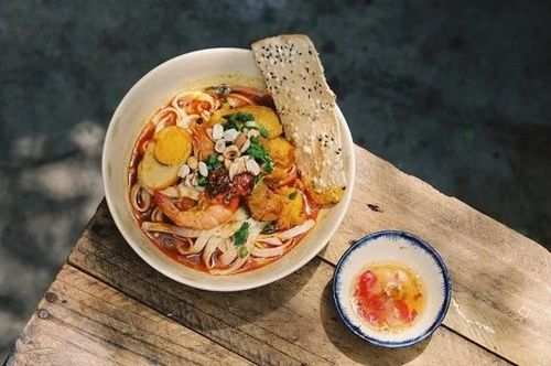 Mì Quảng đậm vị miền Trung.