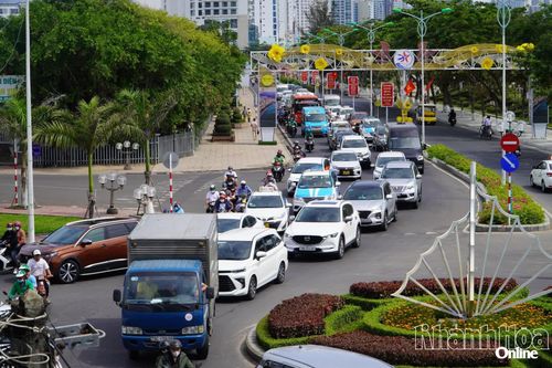 Khu vực đường Trần Phú thường xuyên kẹt xe vào dịp lễ, Tết.