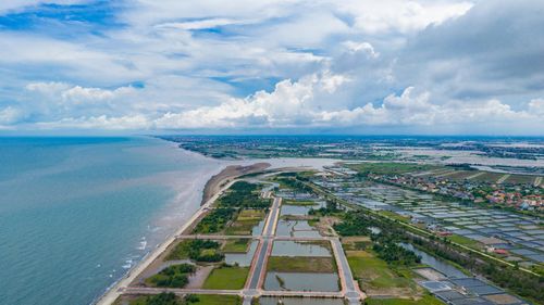 Khu Du lịch Giao Ninh nhìn từ trên cao đang được chỉnh trang khang trang, sẵn sàng cho giai đoạn bứt phá mới. Ảnh: Ngọc Linh