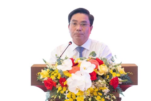 Phó Chủ tịch Quốc hội Nguyễn Doãn Anh phát biểu kết luận diễn đàn.