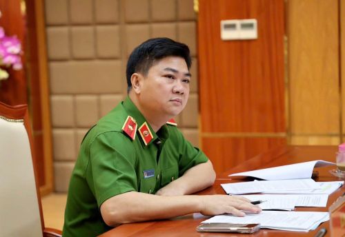 Thiếu tướng Dương Đức Hải, Cục trưởng Cục Cảnh sát PCCC&amp;CNCH, tại buổi làm việc.