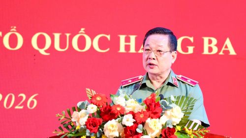  Thiếu tướng Bùi Đức Hải, Giám đốc Công an tỉnh Thái Nguyên phát biểu tại lễ kỉ niệm. 