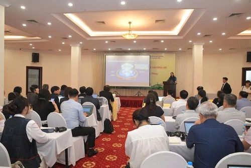 Đông đảo cơ quan quản lý, chuyên gia của Việt Nam và Nhật Bản tham gia hội thảo.