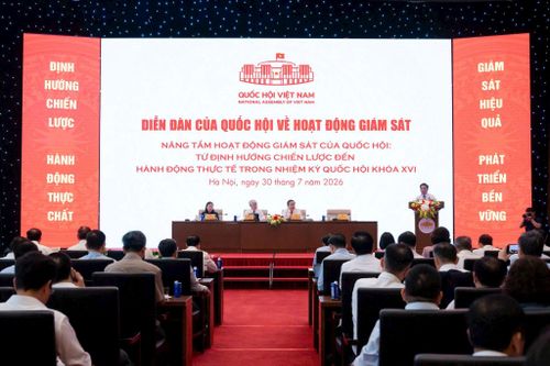 Quang cảnh diễn đàn. Ảnh: media.quochoi.vn