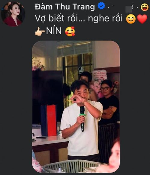 Nhân dịp kỷ niệm 7 năm "về chung một nhà" với bà xã Đàm Thu Trang, doanh nhân Cường Đô la bày tỏ tình yêu với vợ. Đáp lại ông xã là dòng trạng thái hài hước của Đàm Thu Trang.