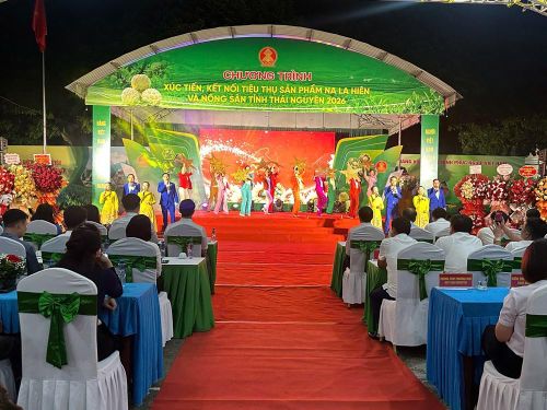Toàn cảnh chương trình xúc tiến, kết nối tiêu thụ sản phẩm na La Hiên và nông sản tỉnh Thái Nguyên 2026