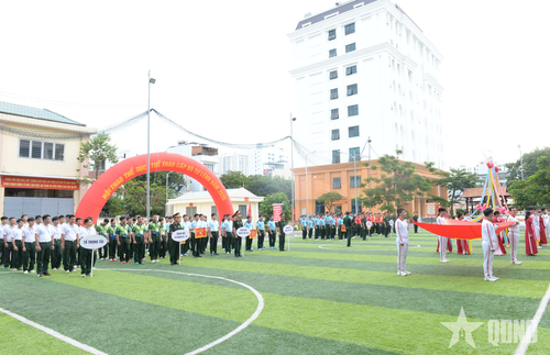 Vận động viên các đơn vị tham dự hội thao.