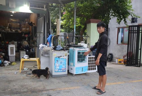 Đối tượng Tài tại nơi thực hiện vụ trộm.
