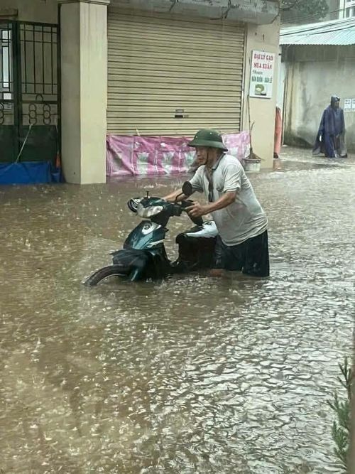  Một số điểm xảy ra ngập nhưng cục bộ trong thời gian ngắn 