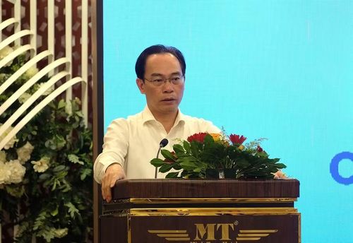 Bộ trưởng Hoàng Minh Sơn phát biểu kết luận tại Hội nghị.