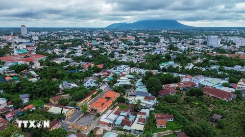 Đình Hiệp Ninh là nơi lưu giữ ký ức về thời kỳ mở đất, khi những thế hệ tiền nhân khai hoang, lập ấp, xây dựng làng xã và góp phần hình thành vùng đất Tây Ninh ngày nay. (Ảnh: Giang Phương/TTXVN)