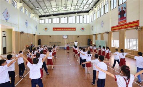Để các mục tiêu về nâng cao thể lực, tầm vóc và sức khỏe cộng đồng đi vào thực tiễn, điều quyết định vẫn là khả năng biến các định hướng lớn thành những điều kiện tập luyện cụ thể ngay tại trường học, khu dân cư và mỗi gia đình. Ảnh: Thanh Tùng/TTXVN