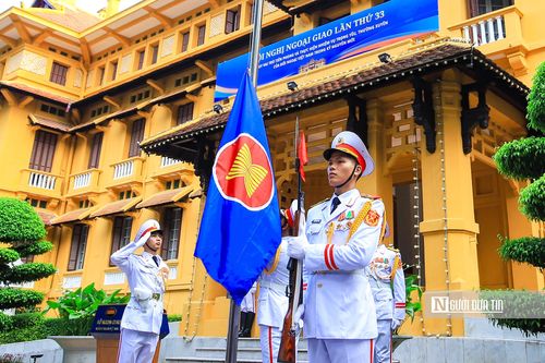 Lễ Thượng cờ ASEAN không chỉ là nghi thức mang tính biểu tượng mà còn là dịp để các quốc gia thành viên cùng nhìn lại những thành tựu đã đạt được, củng cố niềm tin vào các giá trị chung và khẳng định quyết tâm xây dựng một Cộng đồng ASEAN ngày càng gắn kết, tự cường, bao trùm và phát triển bền vững.