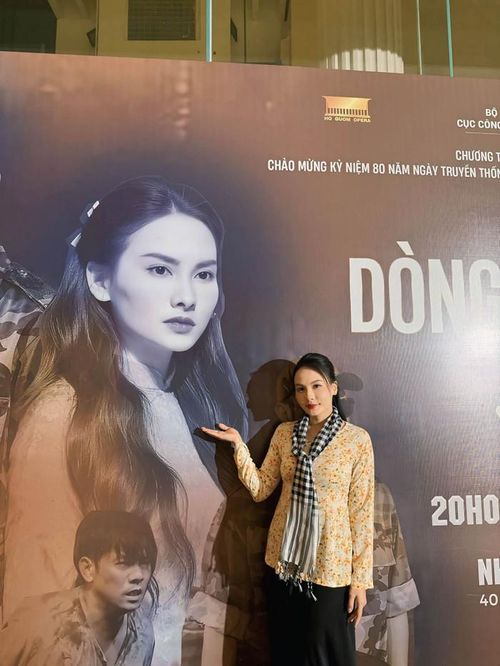 Bảo Thanh hiện gắn bó với Nhà hát Kịch Công an nhân dân, tập trung cho sân khấu và các vai diễn chính kịch. Ảnh: FBNV.