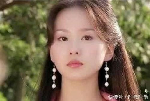 Tôn Tú Thanh chinh phục Tây Môn Xuy Tuyết bằng vẻ đẹp dịu dàng, trong trẻo cùng khí chất hiếm có giữa chốn giang hồ. Ảnh: Sohu.