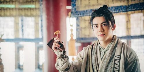 Không chỉ nổi bật nhờ võ công, Trương Vô Kỵ còn có lợi thế về khả năng lĩnh hội và thích nghi.