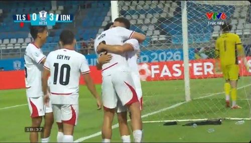 Baker ấn định chiến thắng 3-0 cho Indonesia. Ảnh chụp màn hình