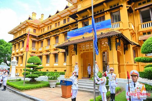 Chặng đường 31 năm qua đã chứng kiến sự đổi thay và phát triển vượt bậc của cả ASEAN và Việt Nam.