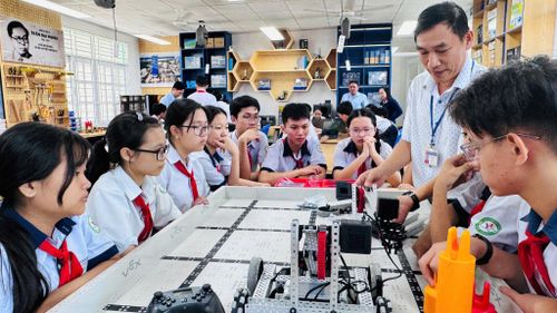 Tiết học STEM tại Trường THCS Lê Văn Tám