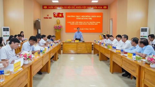 Quang cảnh buổi làm việc - Ảnh: N.H