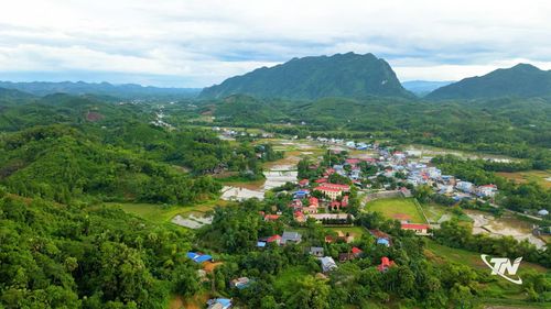Một góc bình yên của xã Lam Vỹ.