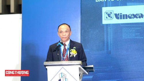 Ông Nguyễn Tuấn Minh - Chủ tịch Hiệp hội Máy văn phòng Việt Nam (VOMA), Chủ tịch HĐQT Tập đoàn VPS cho biết, trong làn sóng chuyển đổi số toàn cầu, văn phòng hiện đại đã trở thành một hệ sinh thái thông minh.