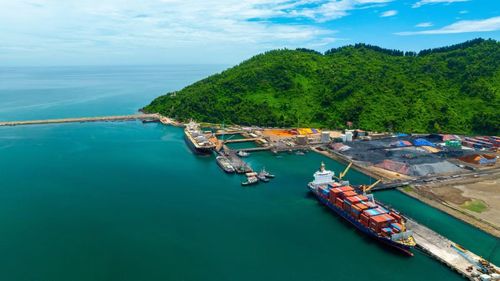Việc hình thành FTZ Huế nhằm phát huy hiệu quả vị trí chiến lược của khu vực Chân Mây - Lăng Cô trên hành lang kinh tế Đông - Tây,