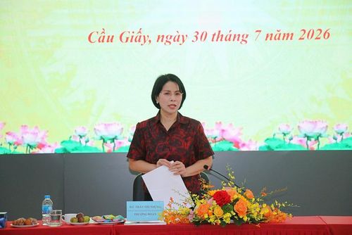 Phó Chủ nhiệm Ủy ban Dân nguyện và Giám sát Trần Thị Nhị Hà phát biểu kết luận. Ảnh: Media Quốc hội