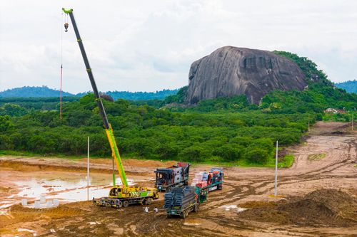 Đây là những đoạn tuyến đầu tiên của dự án dần thành hình sau hơn 10 tháng triển khai xây dựng.