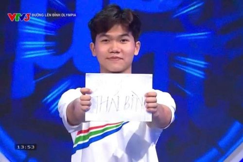  Quang Minh dành 1,5 năm ôn tập để tham gia Đường lên đỉnh Olympia. Ảnh: NVCC.