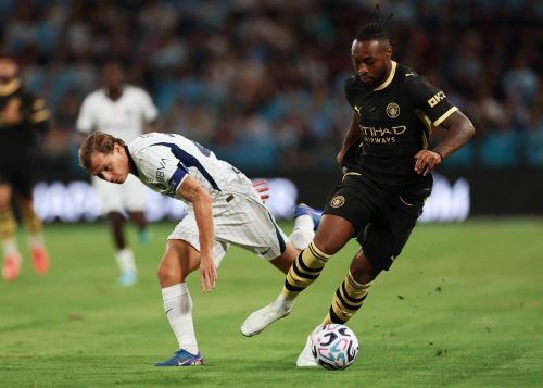  Antoine Semenyo kiến tạo bàn mở tỷ số và là điểm sáng trên hàng công Man City trước Inter Milan. 