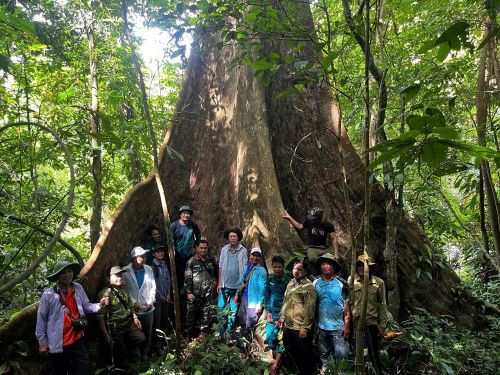 Đoàn khảo sát thực địa tuyến trekking Dốc Ba Tầng – Bùi Hui nhằm xây dựng sản phẩm du lịch đặc trưng của địa phương