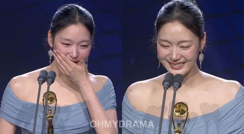 "Nàng thơ" sinh năm 1991 xúc động đến bật khóc trên sân khấu nhận giải. Cô chia sẻ: "Tôi thật may mắn khi được làm việc cùng những tiền bối tuyệt vời và học hỏi từ họ. Tôi chưa bao giờ xem bất kỳ tác phẩm nào là điều hiển nhiên. Vì vậy, tôi luôn cố gắng tiếp cận mỗi dự án bằng sự chân thành, nghiêm túc và tinh thần trách nhiệm. Tôi sẽ tiếp tục nỗ lực để khán giả luôn tò mò và mong muốn khám phá những khía cạnh mới của tôi với tư cách diễn viên. Xin hãy tiếp tục dõi theo và trao cho tôi thêm nhiều cơ hội".
