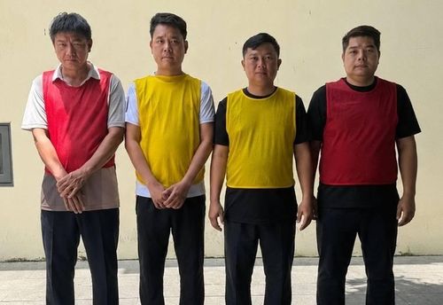 4 Master trực tiếp quản lý, theo dõi hoạt động cá cược. (Ảnh: Công an cung cấp)