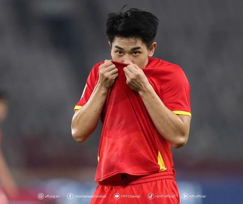 Đình Bắc đã dũng cảm nhận chơi tệ. Ảnh: VFF