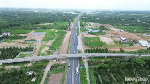 Dự án Trạm dừng nghỉ Trung Lương - Mỹ Thuận đang được tập trung triển khai.