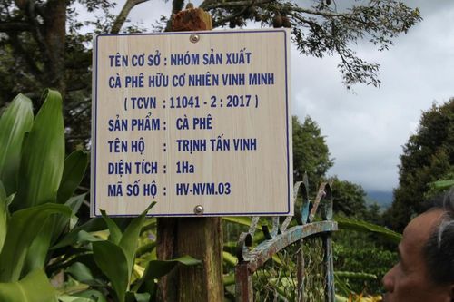  Biển nhận diện hữu cơ tại vườn 