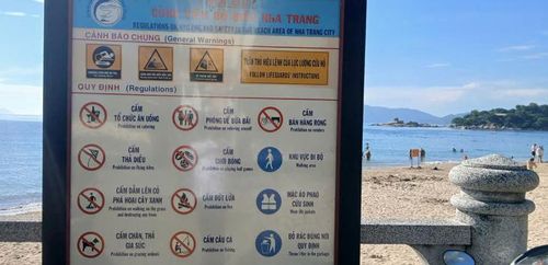 Những hành vi bị cấm ở Công viên bờ biển khu vực Nha Trang. Ảnh: Đ.H