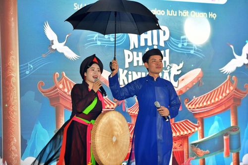 Những làn điệu tái hiện vẻ đẹp mượt mà, đằm thắm của những làn điệu Quan họ Kinh Bắc.