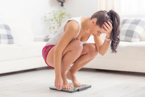  Các tế bào ung thư tiêu thụ rất nhiều năng lượng của cơ thể, khiến người bệnh sụt cân. Ảnh: Shutterstock. 