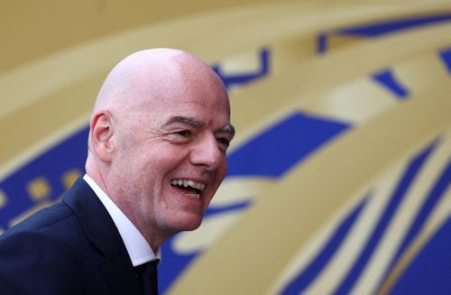 Làn sóng bất tín nhiệm ngày càng lớn đặt tương lai của Infantino trên cương vị Chủ tịch FIFA vào thế bấp bênh.
